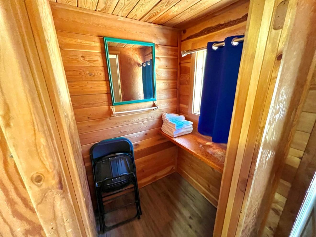 Triple G'S Resort - Cabin 3 Pinnacle Exterior photo